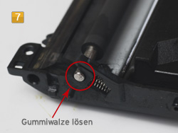 Samsung MLT-D 1042 S/ELS Gummiwalze vorsichtig herausnehmen